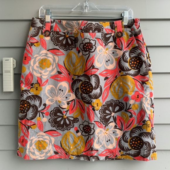 BODEN Soft Needle Cord Floral Skirt 10 - Picture 1 of 3